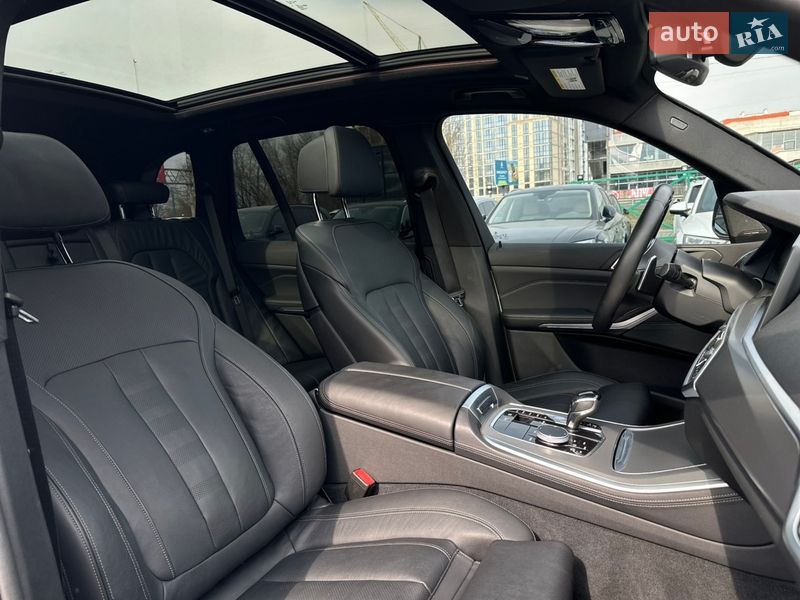 Внедорожник / Кроссовер BMW X5 2019 в Луцке
