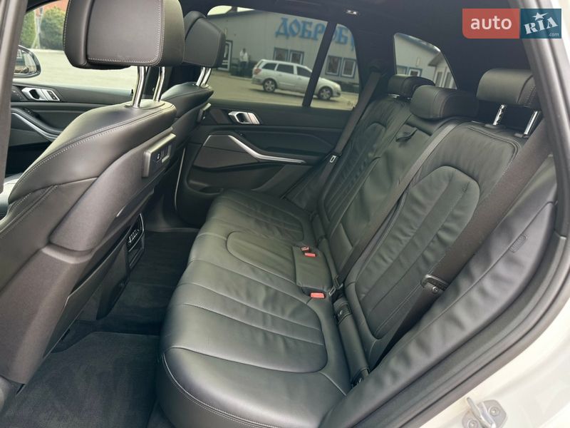Внедорожник / Кроссовер BMW X5 2019 в Луцке