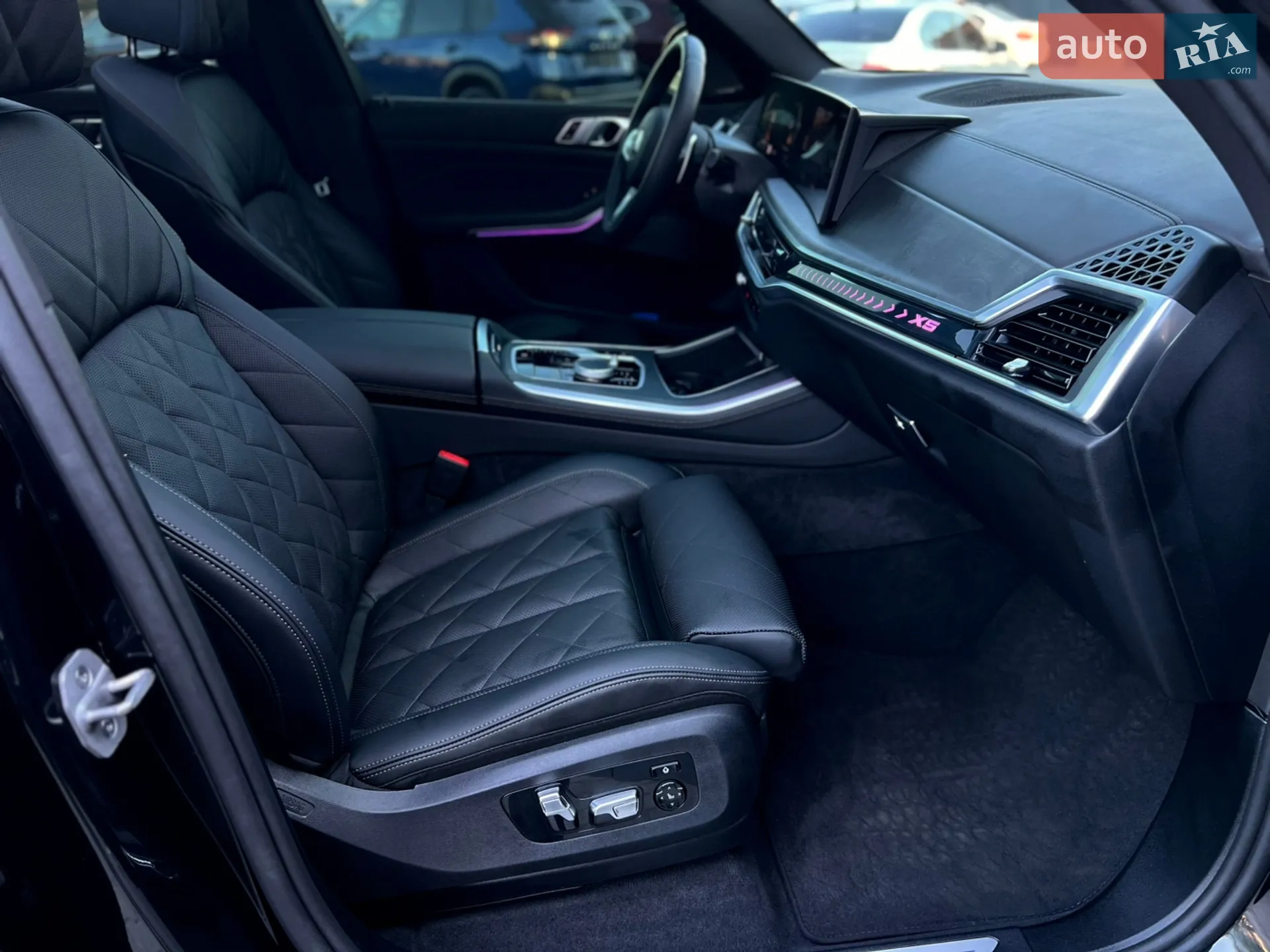 2025 BMW X5 - мініатюра 33
