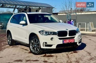 Позашляховик / Кросовер BMW X5 2015 в Сарнах