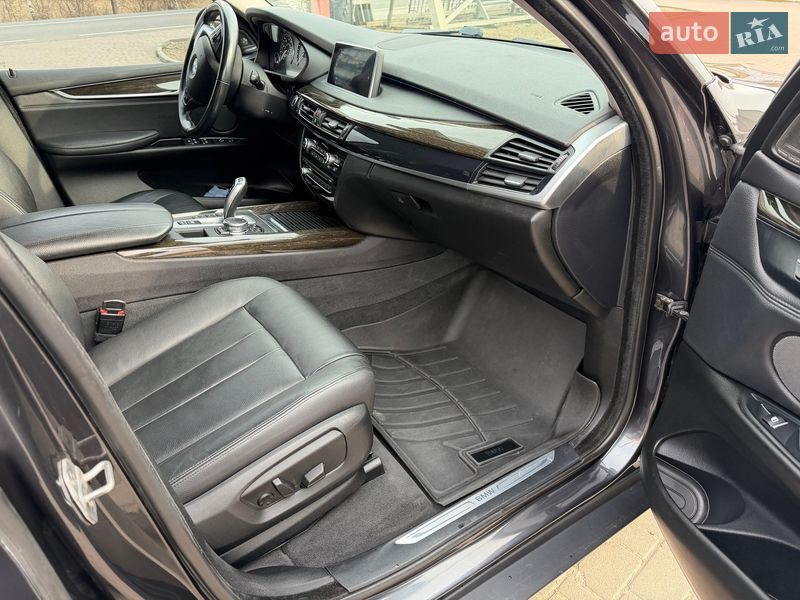 Внедорожник / Кроссовер BMW X5 2015 в Ивано-Франковске