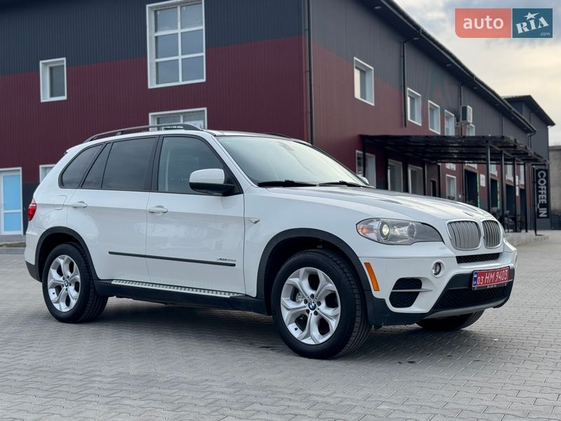 Позашляховик / Кросовер BMW X5 2012 в Рівному
