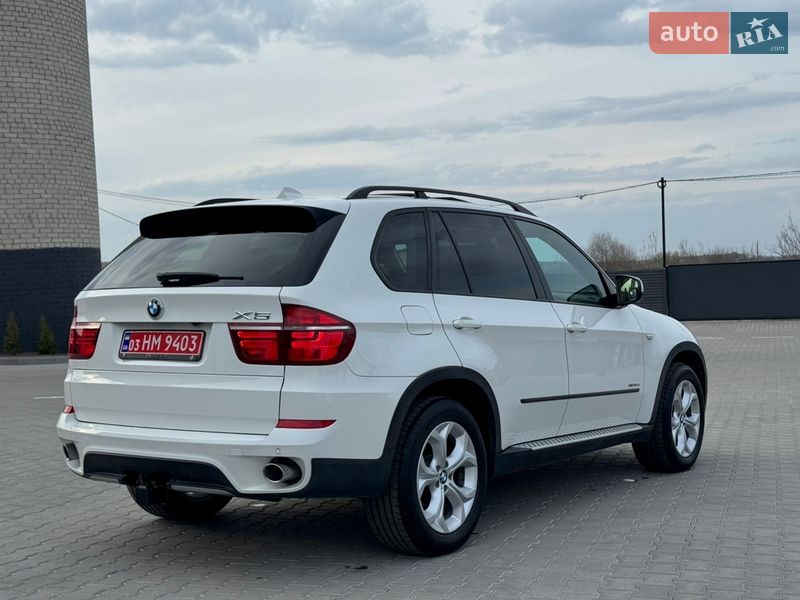 Позашляховик / Кросовер BMW X5 2012 в Рівному