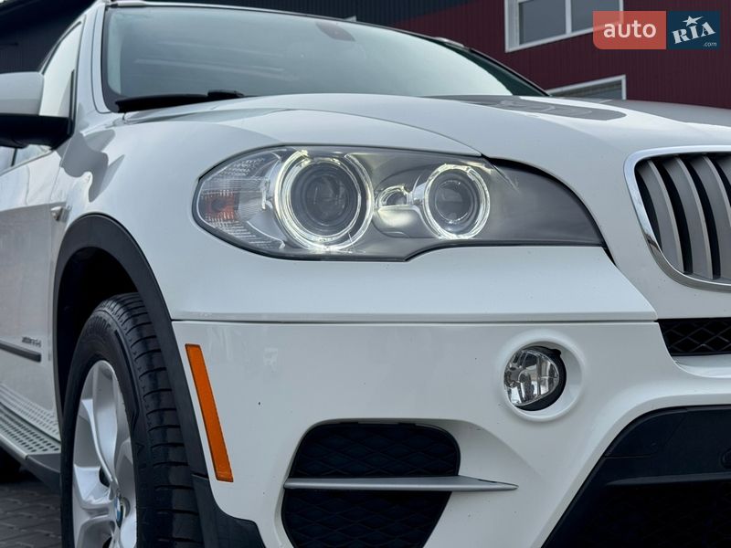 Позашляховик / Кросовер BMW X5 2012 в Рівному