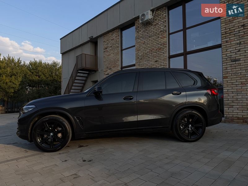 Позашляховик / Кросовер BMW X5 2019 в Луцьку