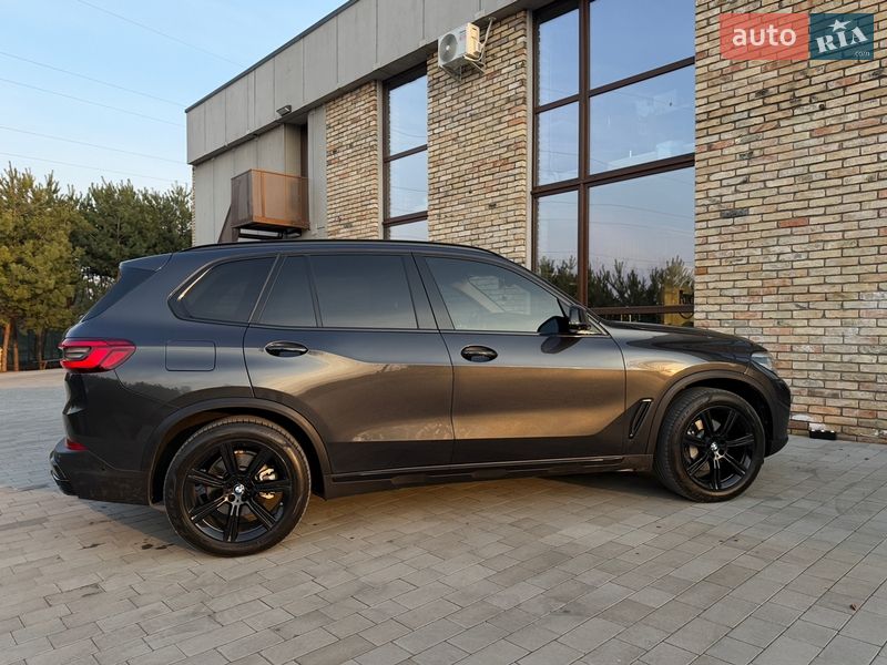 Позашляховик / Кросовер BMW X5 2019 в Луцьку