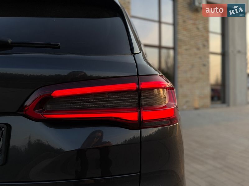 Позашляховик / Кросовер BMW X5 2019 в Луцьку