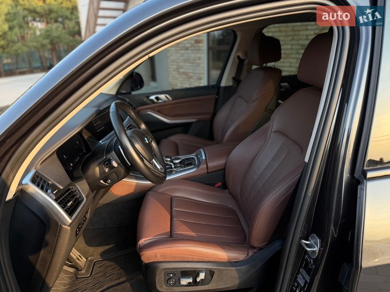 Позашляховик / Кросовер BMW X5 2019 в Луцьку