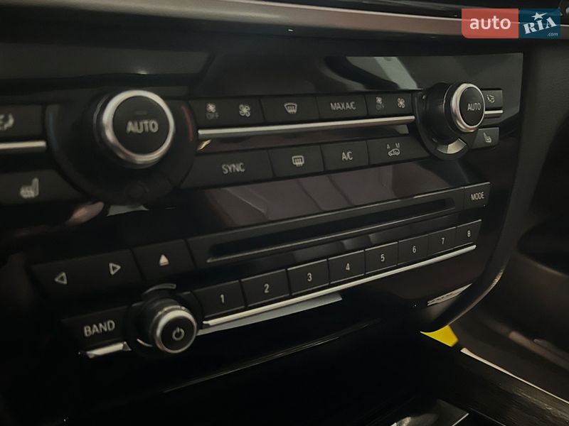 Внедорожник / Кроссовер BMW X5 2015 в Шептицькому