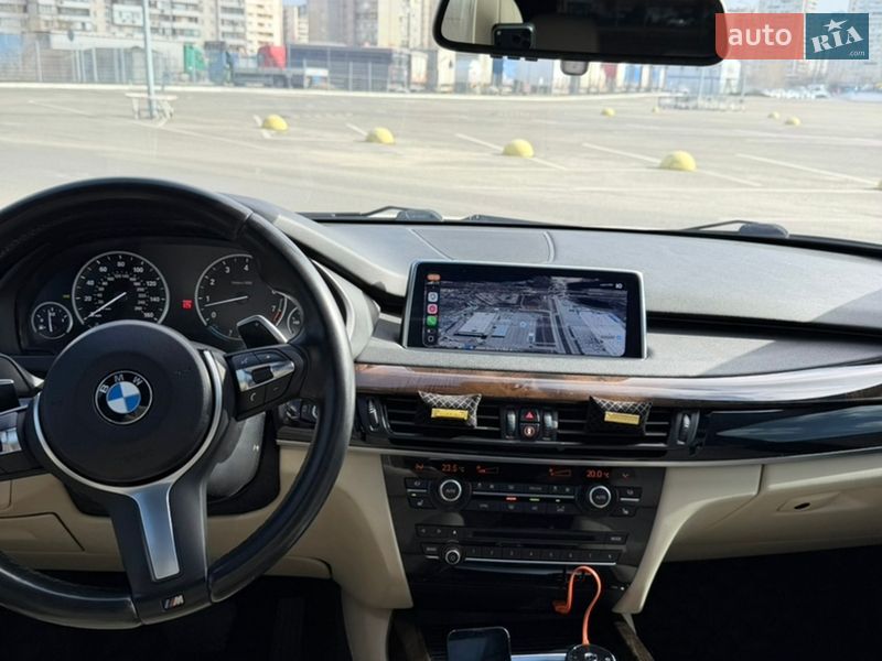 Внедорожник / Кроссовер BMW X5 2016 в Киеве