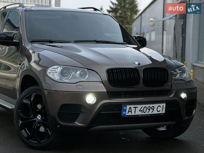 Внедорожник / Кроссовер BMW X5 2011 в Ивано-Франковске