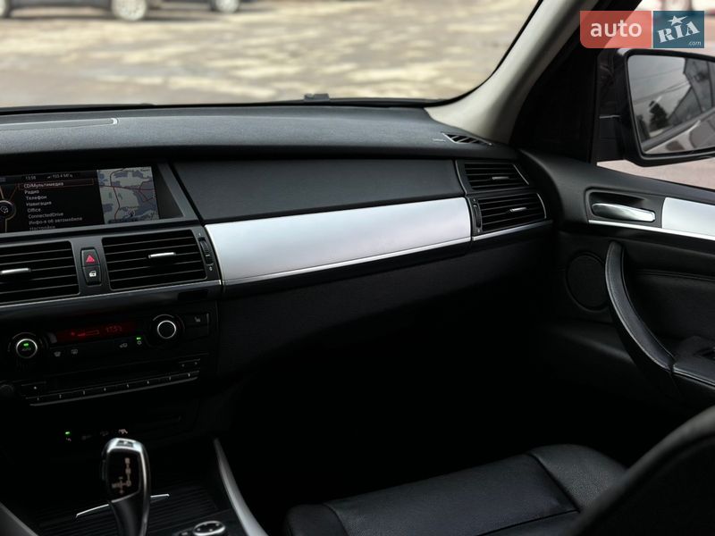 Внедорожник / Кроссовер BMW X5 2011 в Ивано-Франковске