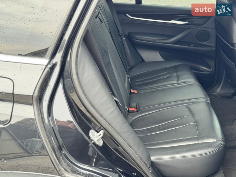 Позашляховик / Кросовер BMW X5 2014 в Самборі