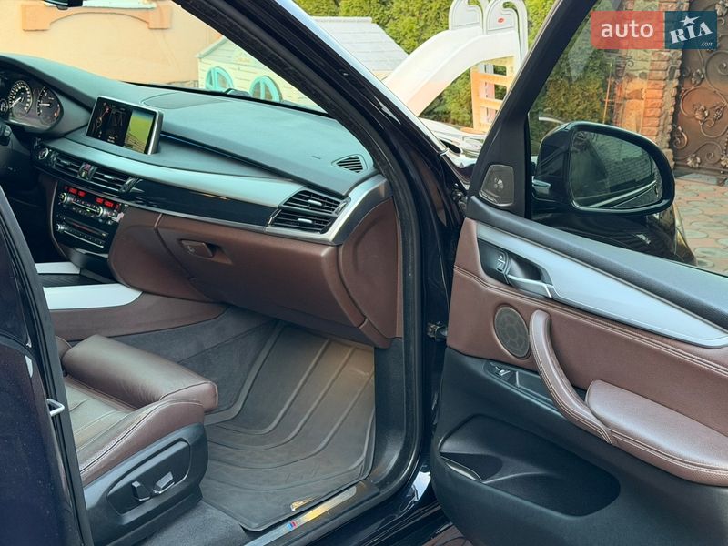 Внедорожник / Кроссовер BMW X5 2015 в Вараше