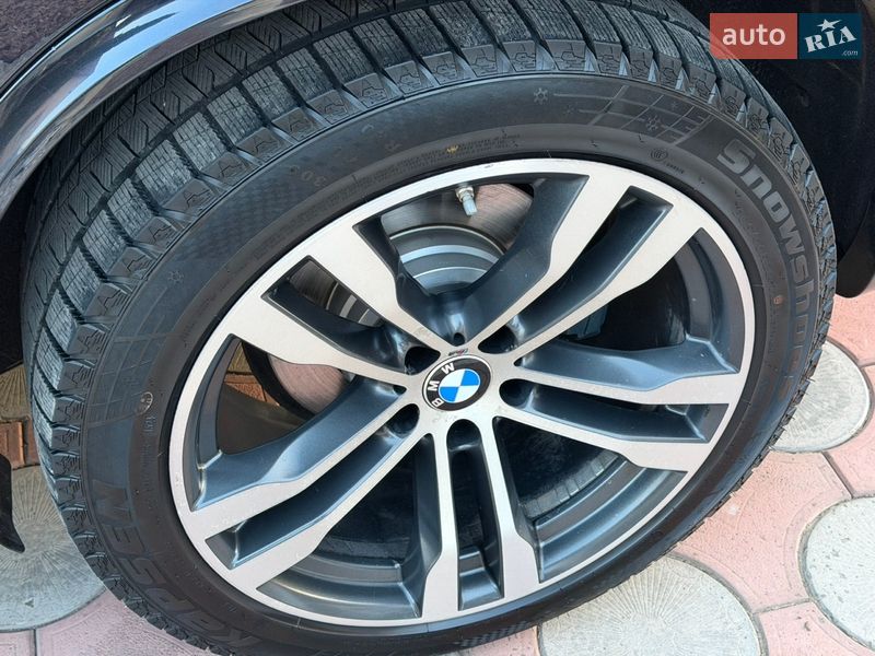 Внедорожник / Кроссовер BMW X5 2015 в Вараше