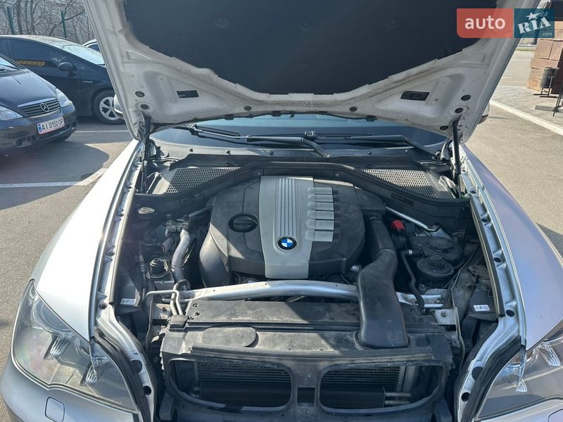 Внедорожник / Кроссовер BMW X5 2011 в Василькове