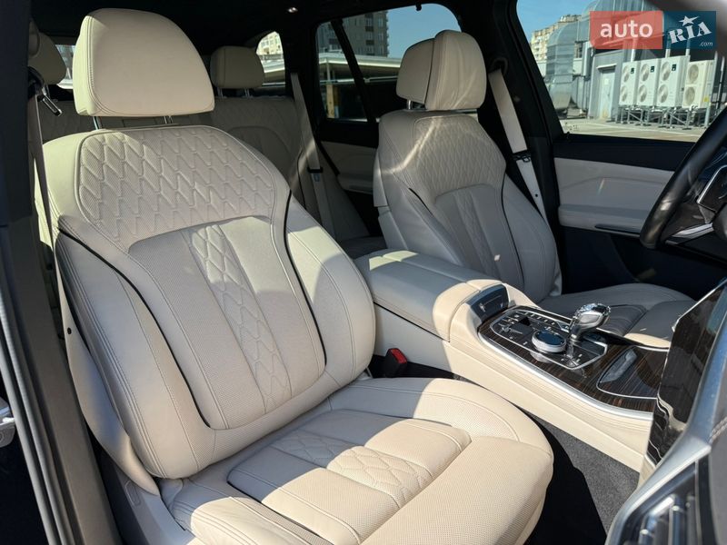 Внедорожник / Кроссовер BMW X5 2021 в Киеве