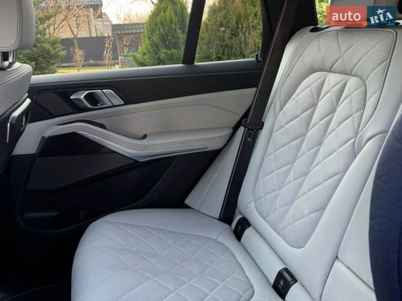 Внедорожник / Кроссовер BMW X5 2023 в Киеве