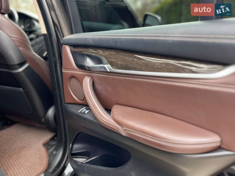 Внедорожник / Кроссовер BMW X5 2014 в Киеве