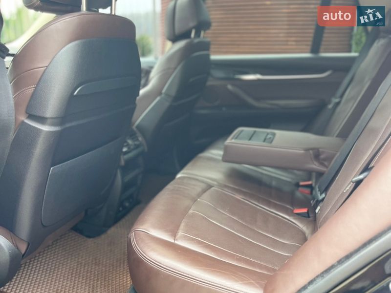 Внедорожник / Кроссовер BMW X5 2014 в Киеве