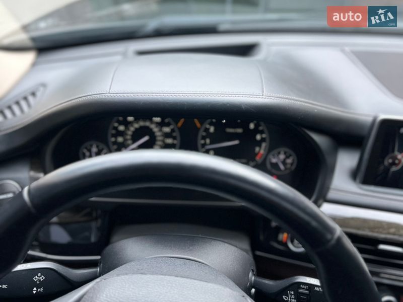 Внедорожник / Кроссовер BMW X5 2014 в Киеве