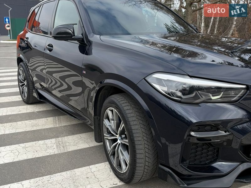 Позашляховик / Кросовер BMW X5 2021 в Києві