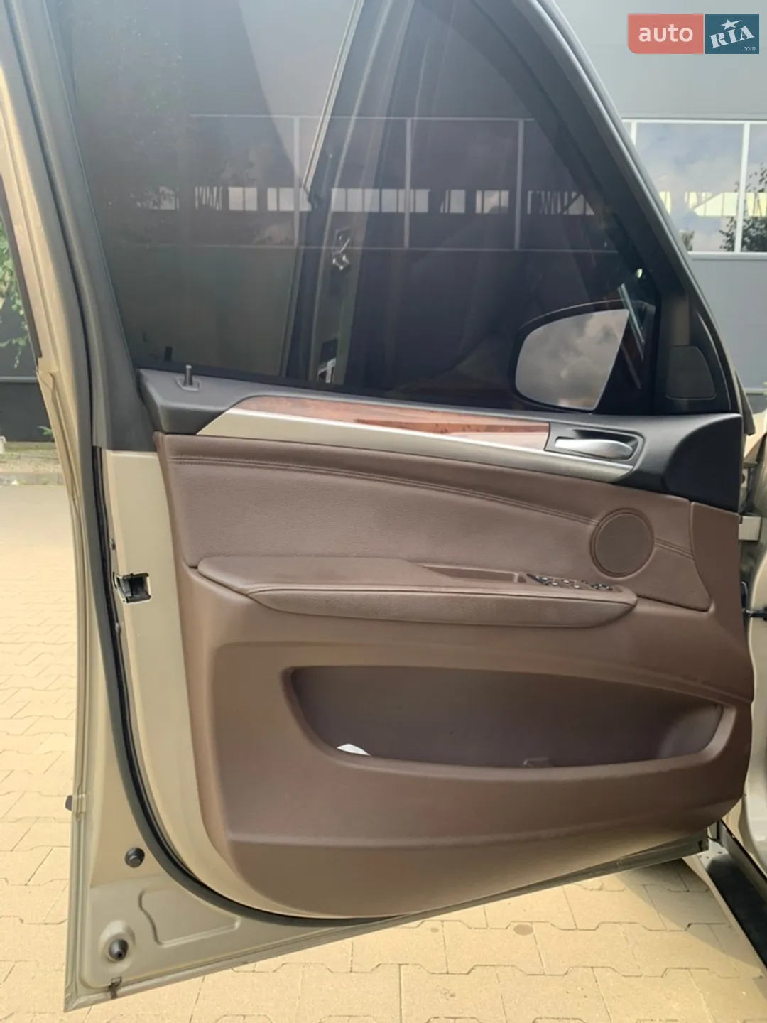 2011 BMW X5 - мініатюра 16