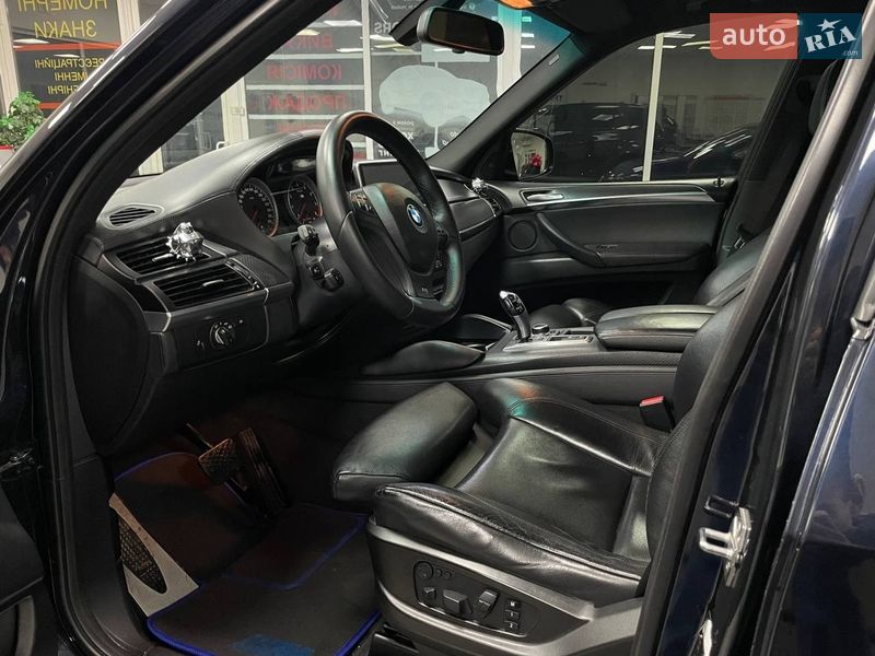 Внедорожник / Кроссовер BMW X5 2011 в Киеве