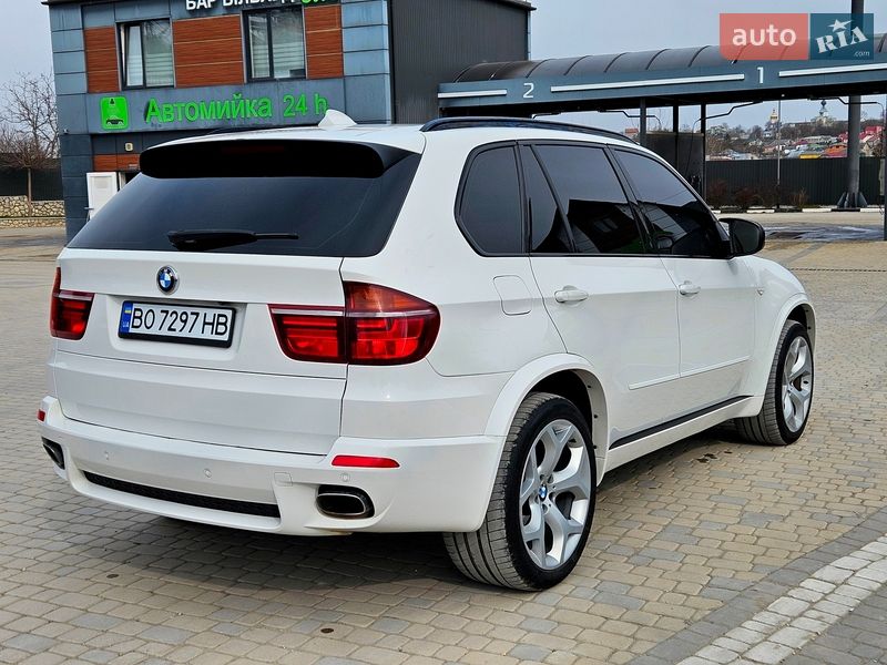 Внедорожник / Кроссовер BMW X5 2012 в Подволочиске