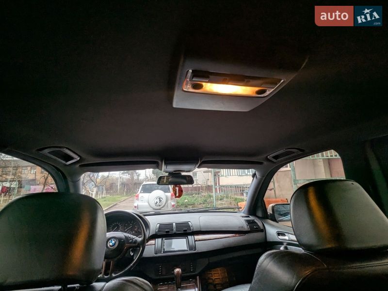 Внедорожник / Кроссовер BMW X5 2001 в Млинове