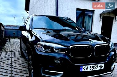 Позашляховик / Кросовер BMW X5 2016 в Києві