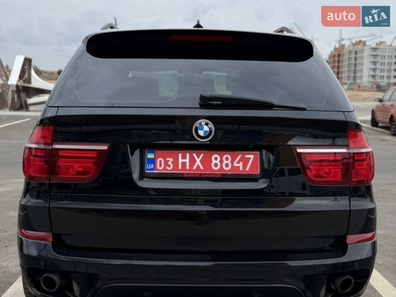 Внедорожник / Кроссовер BMW X5 2011 в Ровно