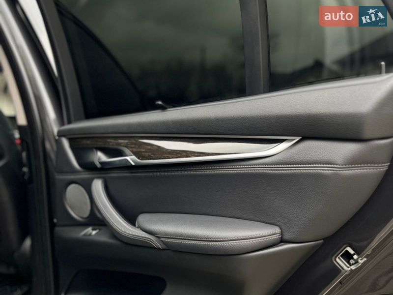 Внедорожник / Кроссовер BMW X5 2018 в Ивано-Франковске