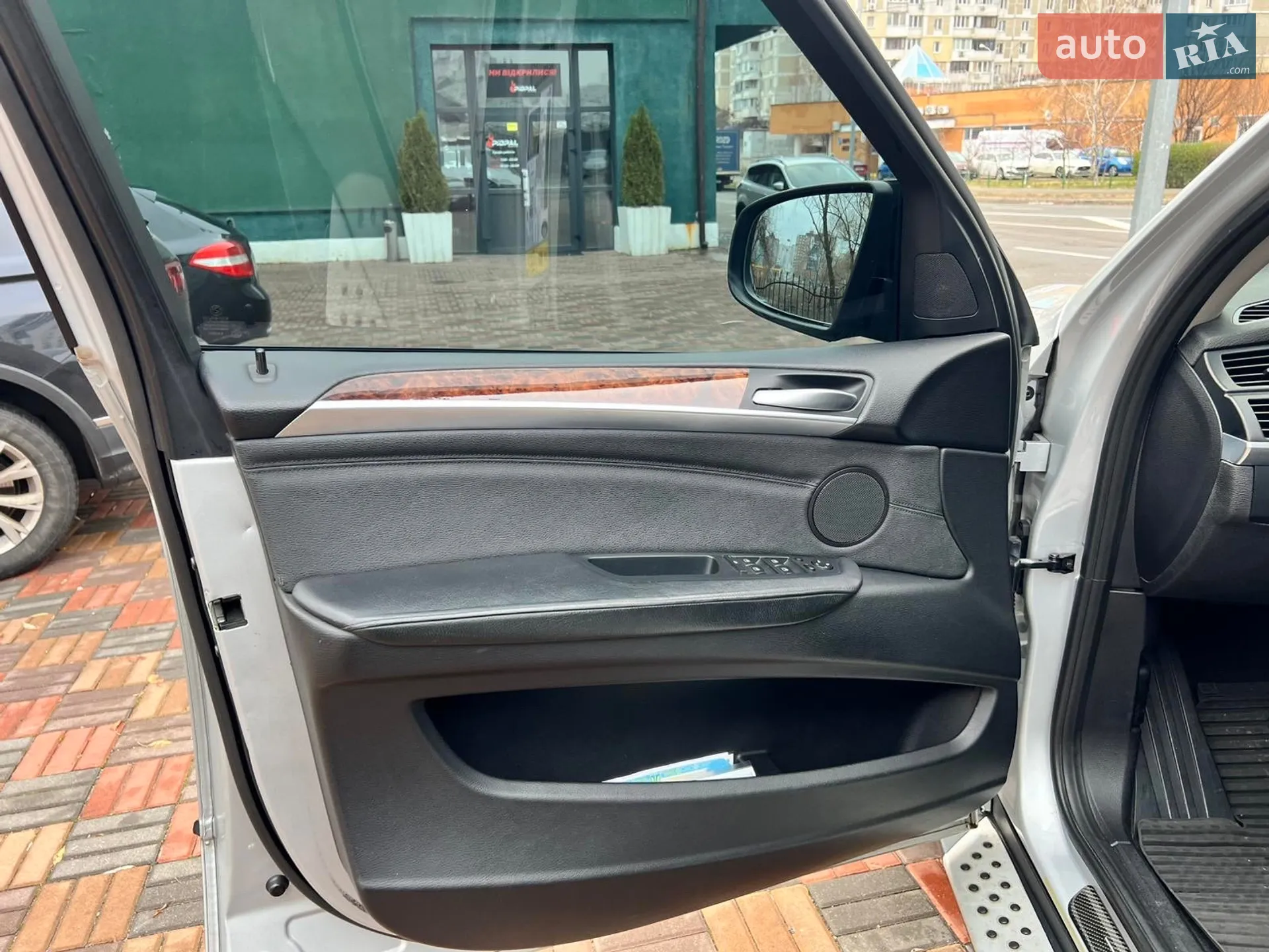 2011 BMW X5 - мініатюра 19