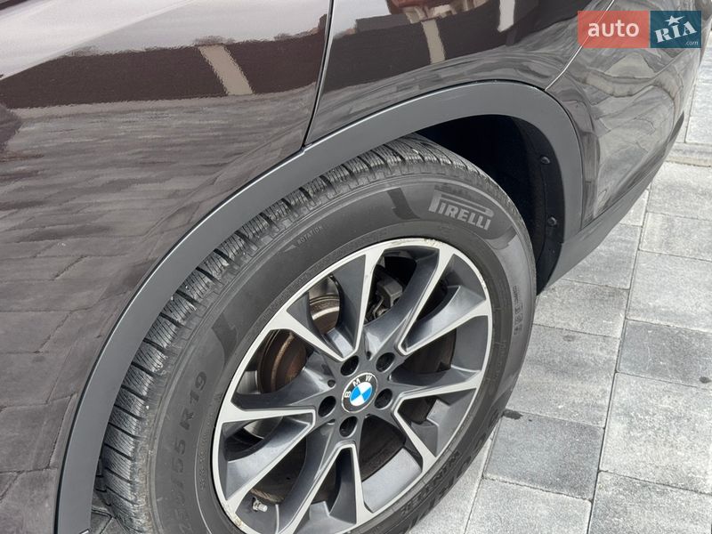 Позашляховик / Кросовер BMW X5 2015 в Дрогобичі