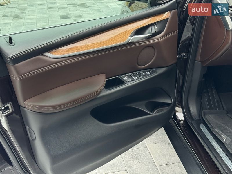 Позашляховик / Кросовер BMW X5 2015 в Дрогобичі