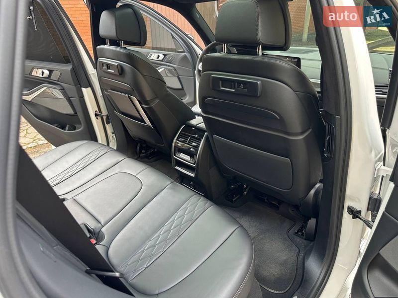 Внедорожник / Кроссовер BMW X5 2022 в Днепре