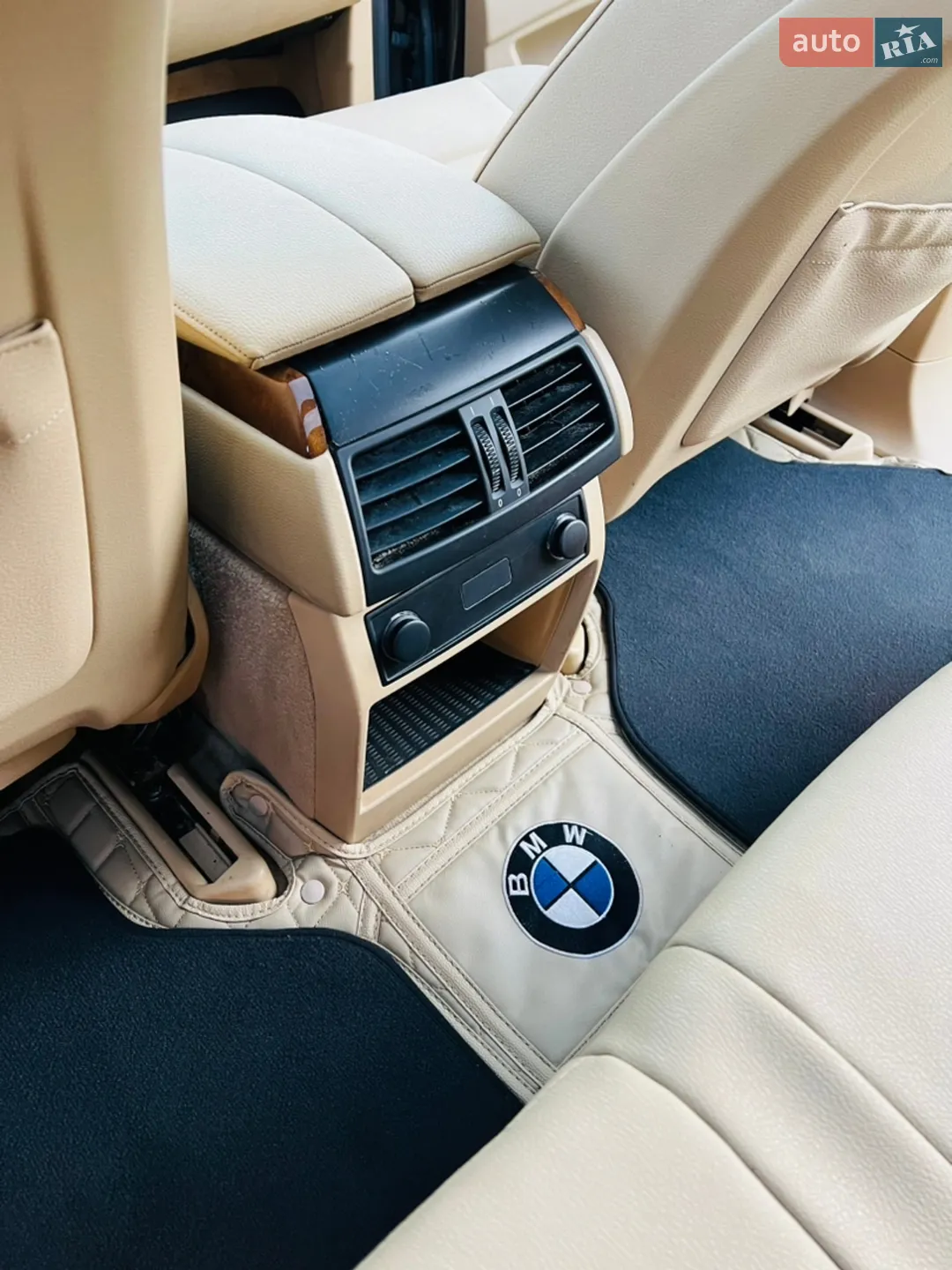 2011 BMW X5 - мініатюра 16