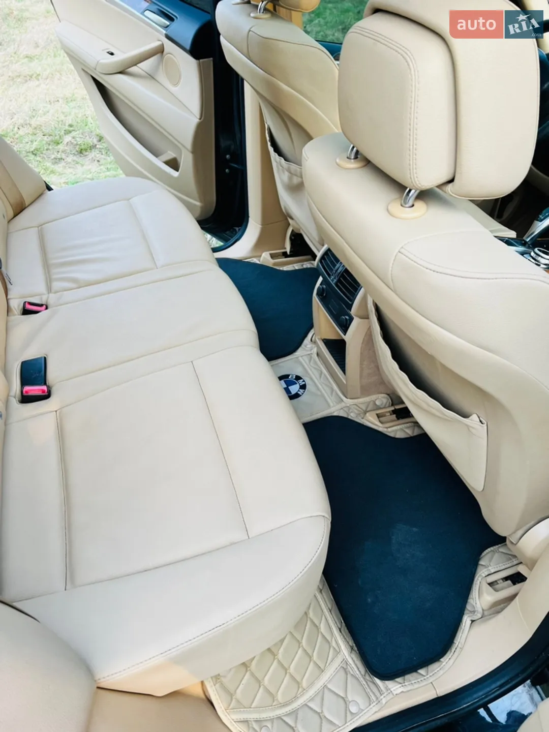 2011 BMW X5 - мініатюра 17