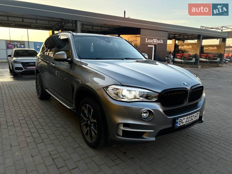 Внедорожник / Кроссовер BMW X5 2014 в Новояворовске