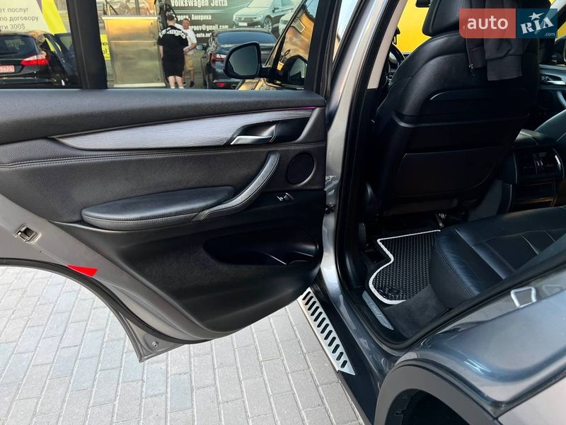 Внедорожник / Кроссовер BMW X5 2014 в Новояворовске