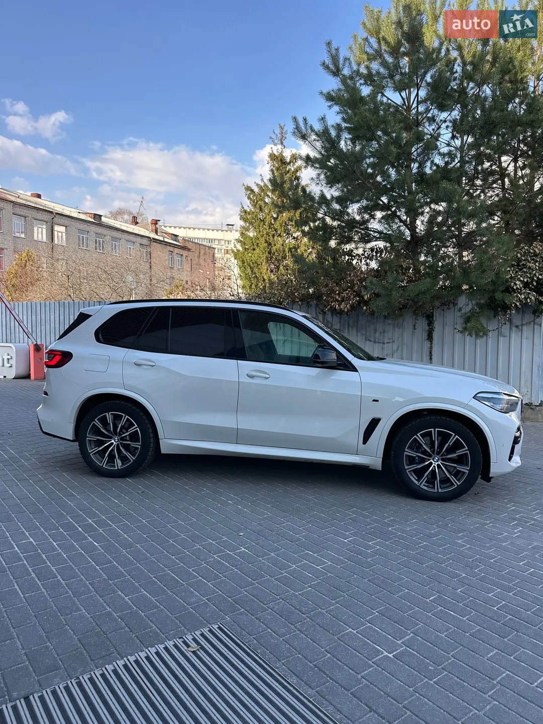 2020 BMW X5 - мініатюра 2