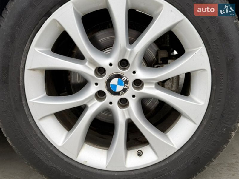 Позашляховик / Кросовер BMW X5 2015 в Києві