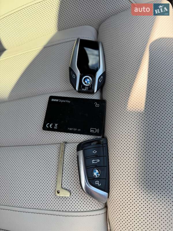 Позашляховик / Кросовер BMW X5 2021 в Луцьку