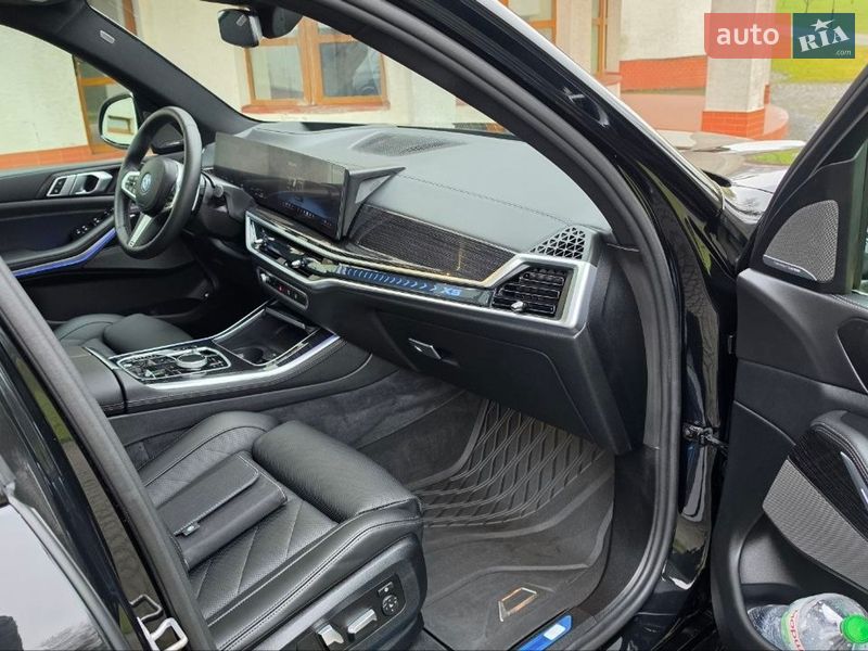 Внедорожник / Кроссовер BMW X5 2024 в Львове