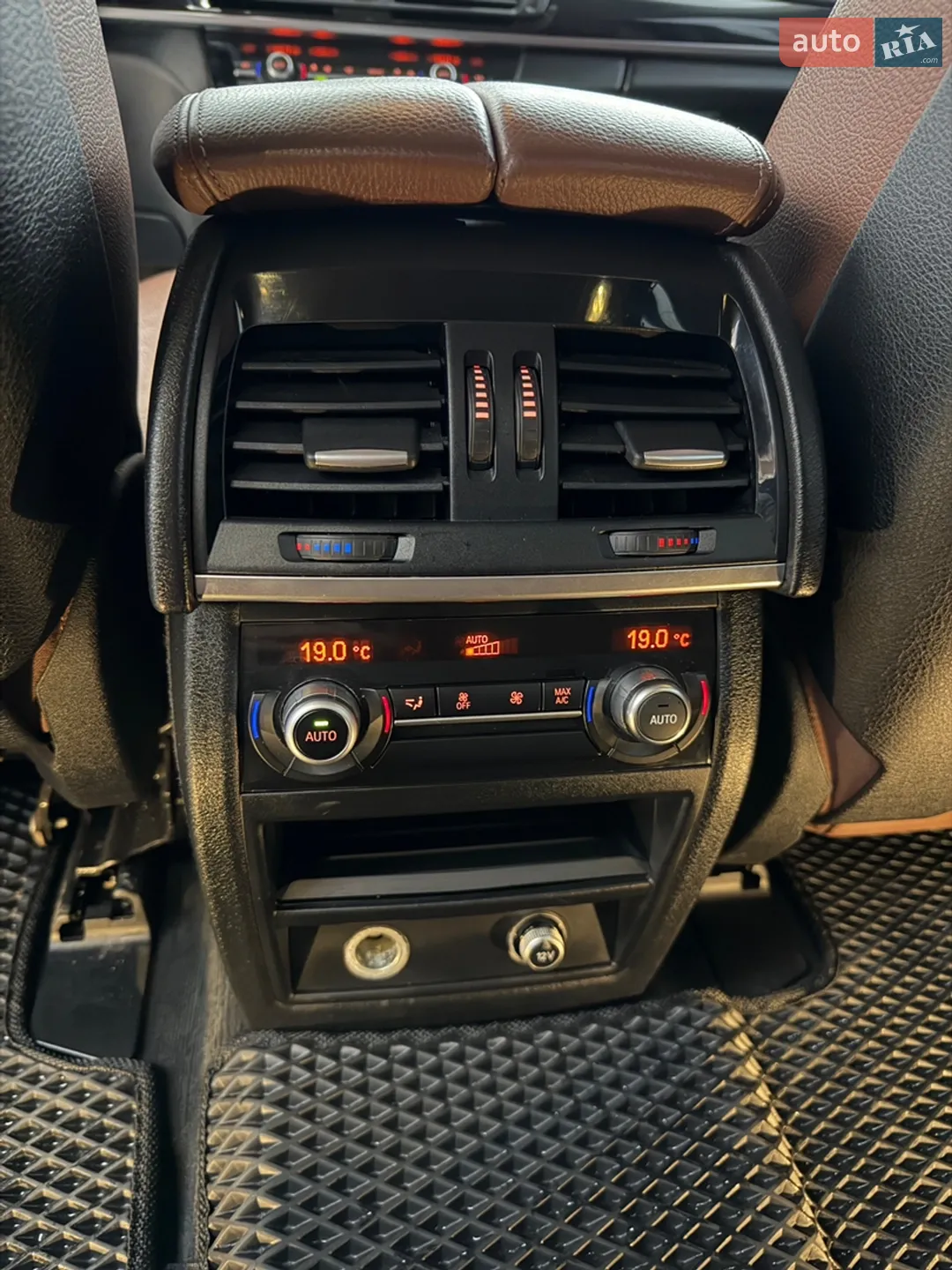2015 BMW X5 - мініатюра 31