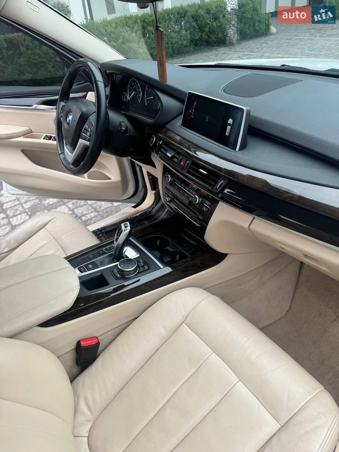 2015 BMW X5 - мініатюра 16
