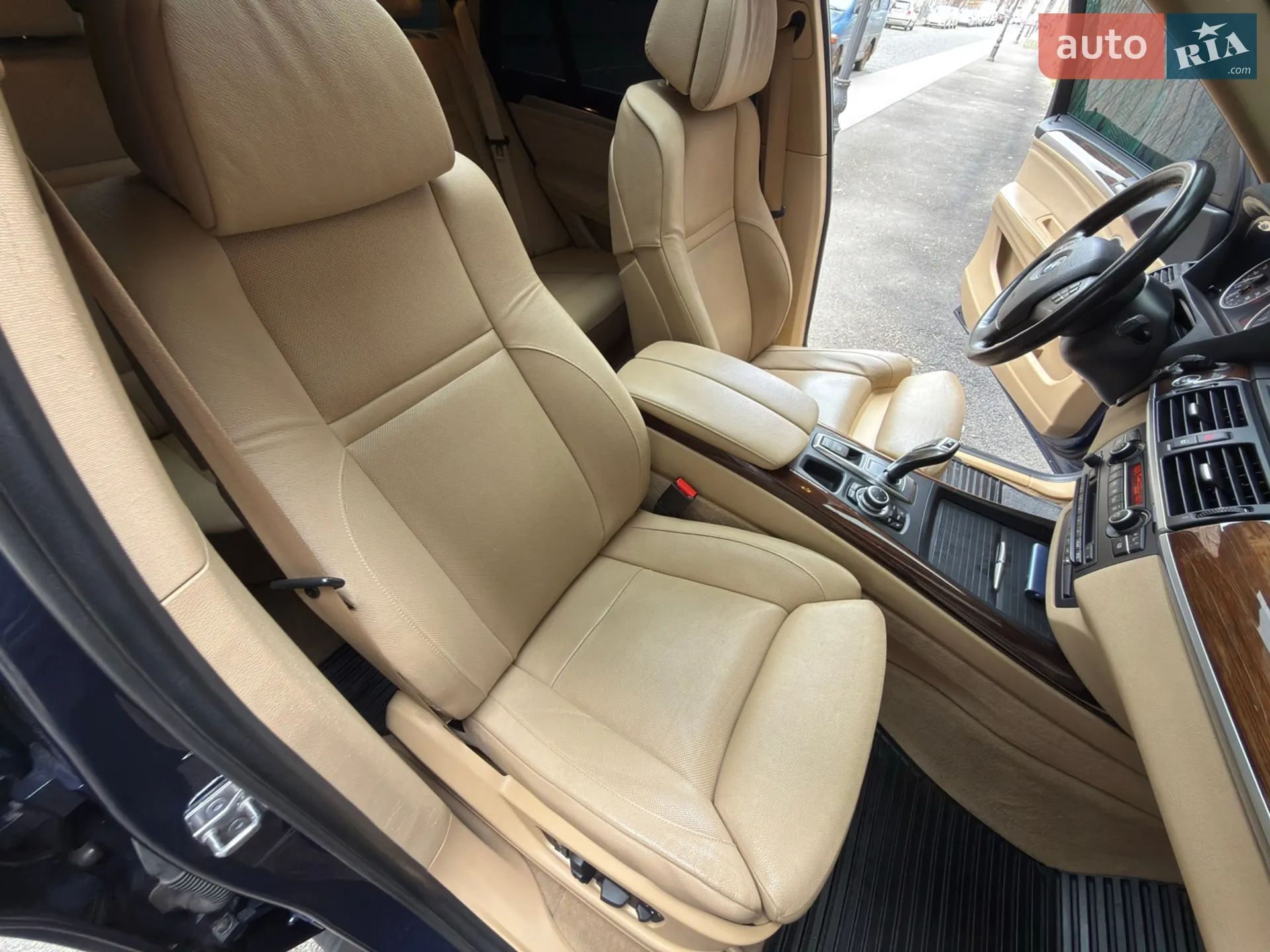 2010 BMW X5 - мініатюра 75