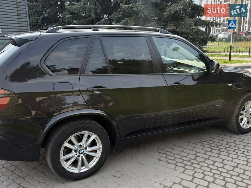 Позашляховик / Кросовер BMW X5 2008 в Івано-Франківську