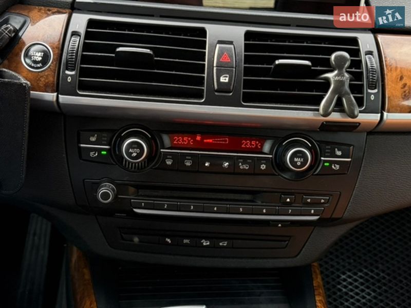 Позашляховик / Кросовер BMW X5 2008 в Івано-Франківську